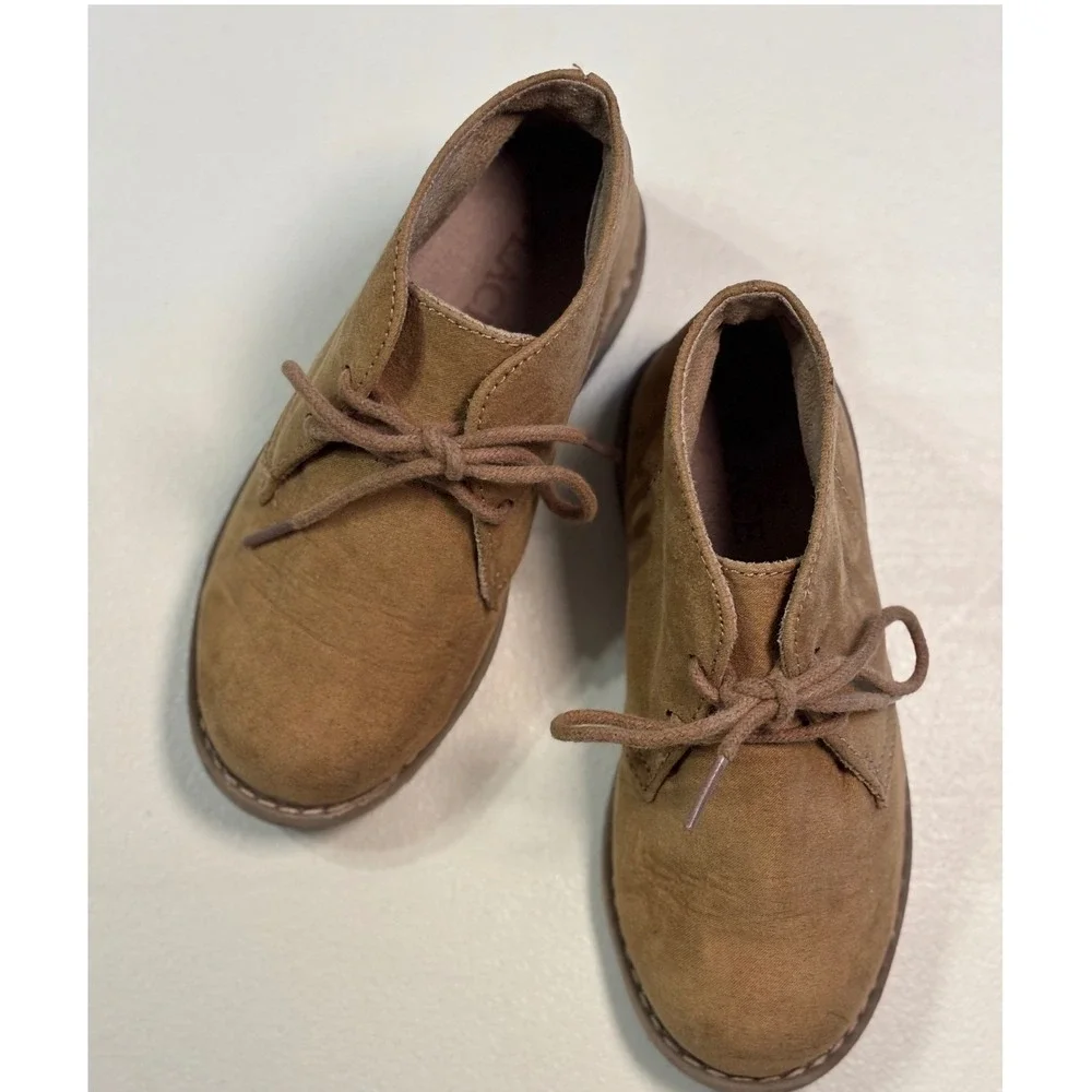 Children's Place Tan Suede Dress Shoes Toddler Boy Lace Up Size 12 EUC